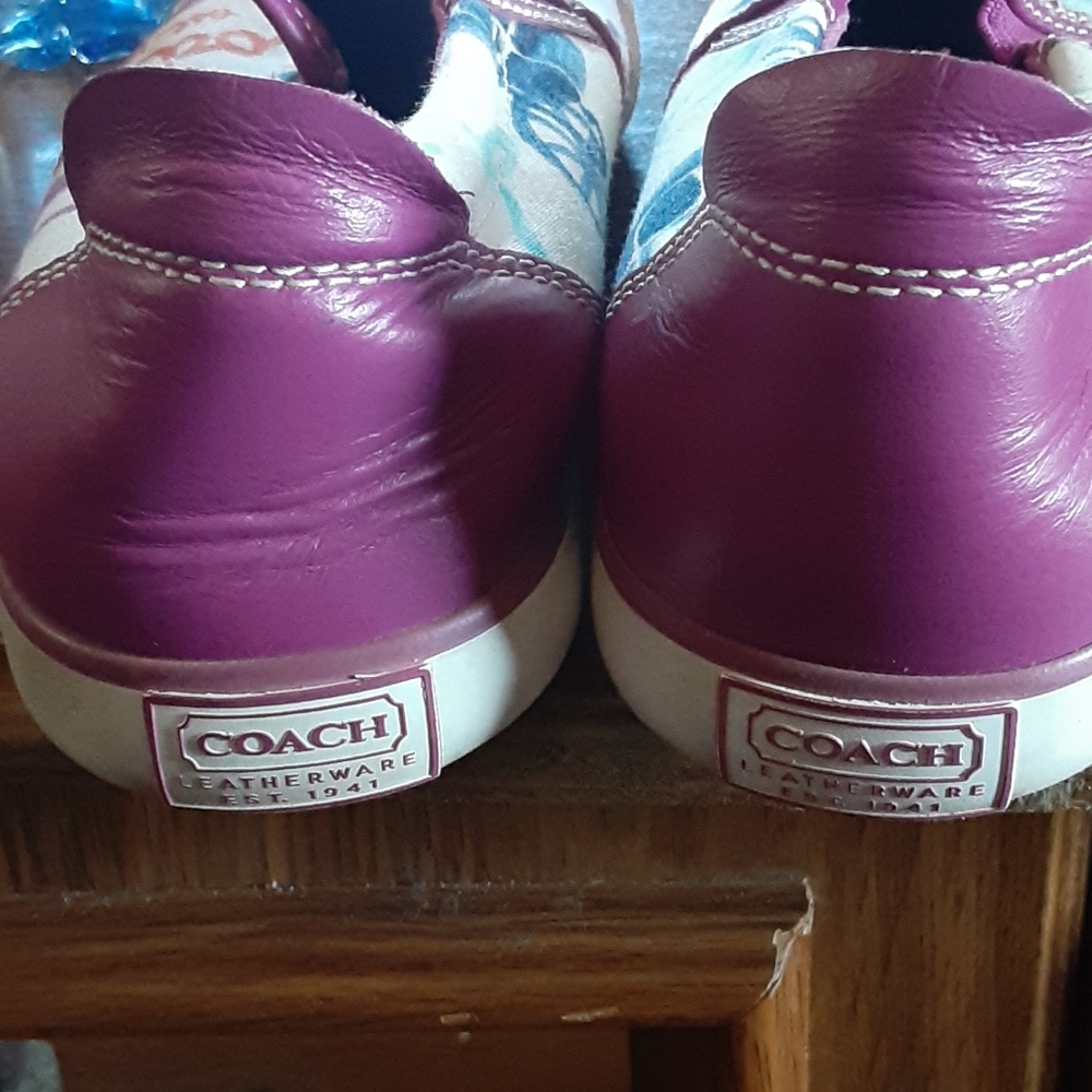 COACH SLIP ON SNEAKERS MINT CONDITION - Picture 5 of 6